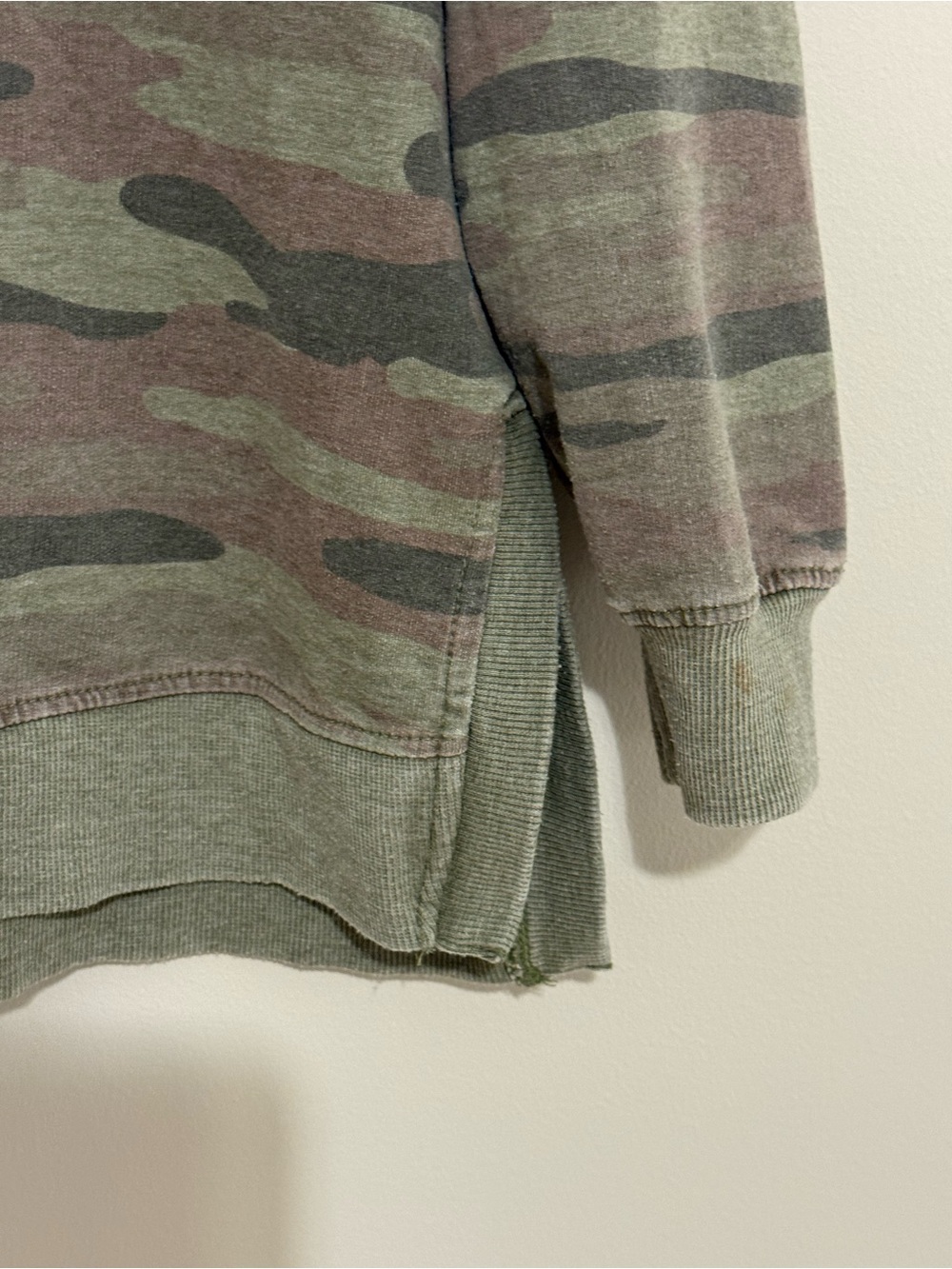 WallFlower Camo Print Crewneck Long Sleeve Sweatshirt Olive Green - Picture 4 of 6